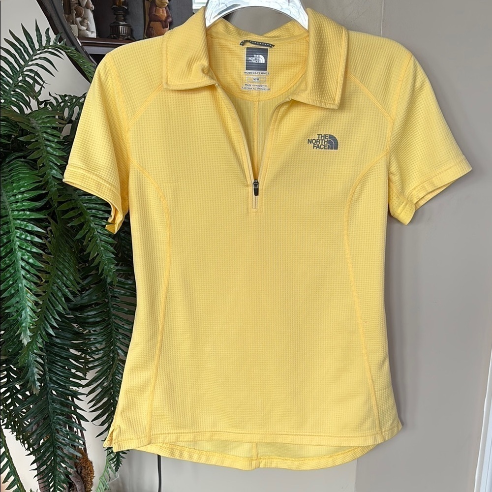 The North Face Vapor Wick Yellow Quarter Zip Short Sleeved Polo Top Golf Shirt - Picture 1 of 14
